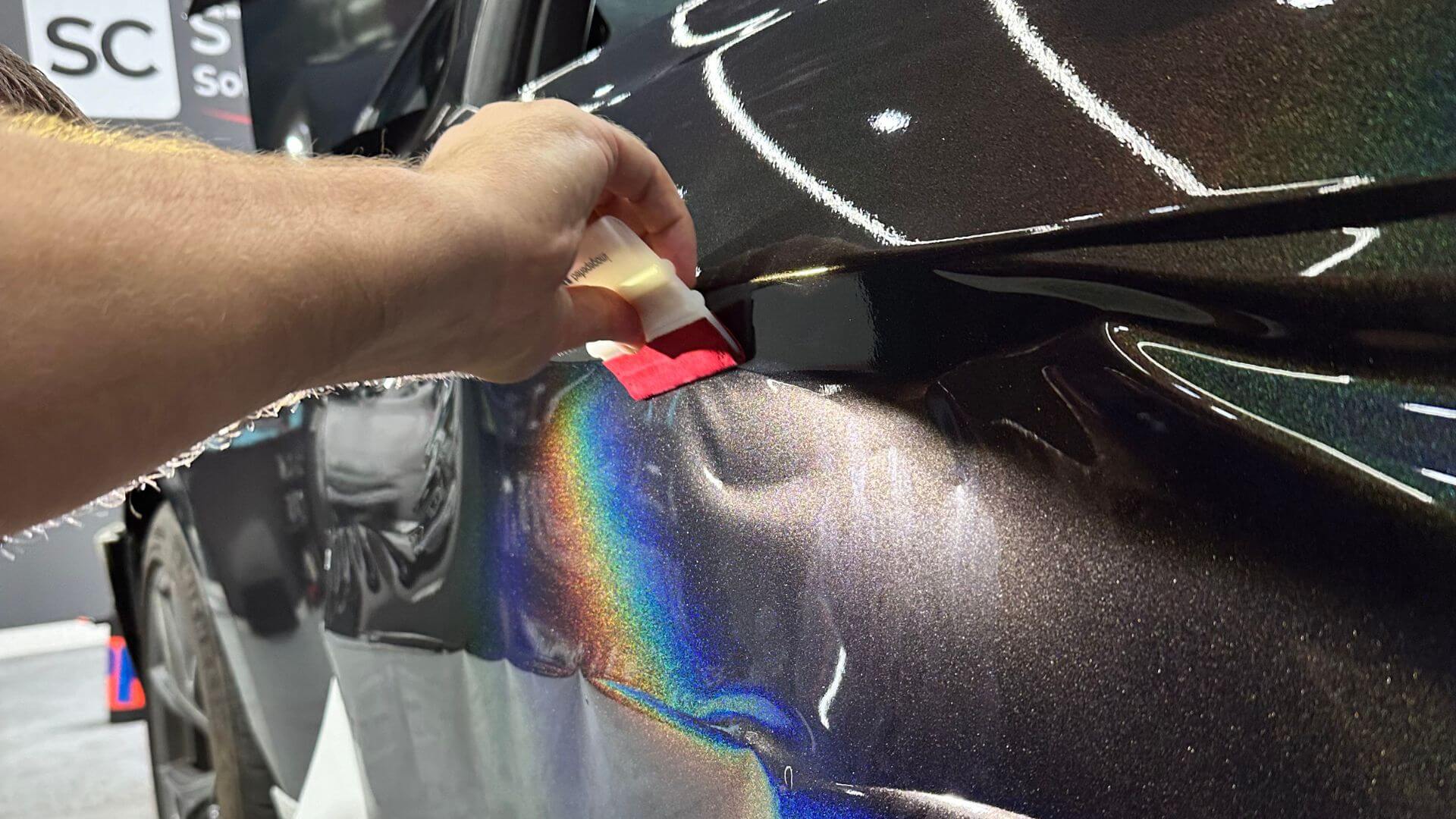 Mustang con Vinilo Multicolor