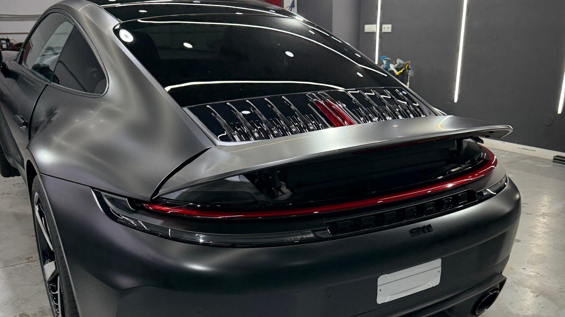 Porsche 911 con PPF de Color